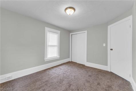 7210 Colgate Avenue Cleveland OH 44102
