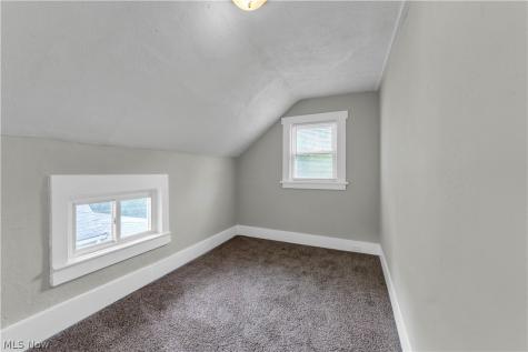 7210 Colgate Avenue Cleveland OH 44102