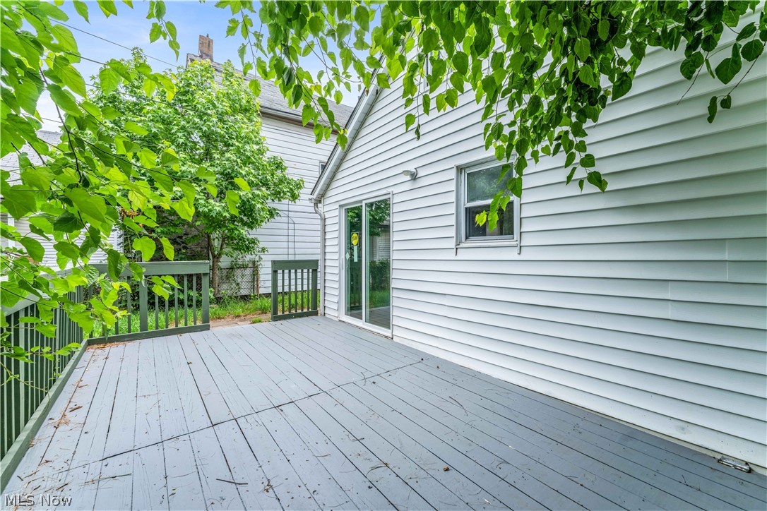 7210 Colgate Avenue Cleveland OH 44102