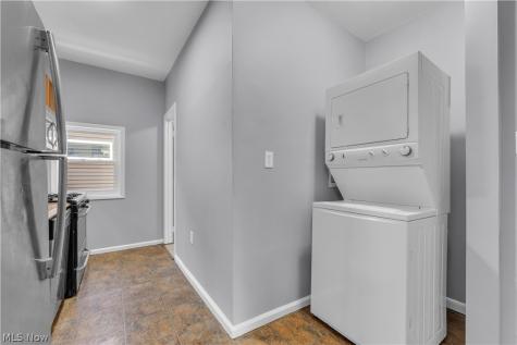 1873 W 47th Street Cleveland OH 44102