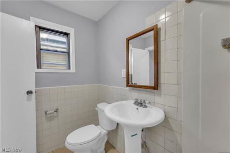 1873 W 47th Street Cleveland OH 44102