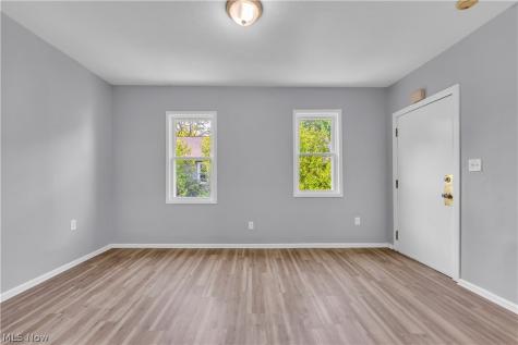 1873 W 47th Street Cleveland OH 44102
