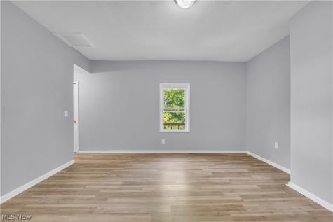 1873 W 47th Street Cleveland OH 44102