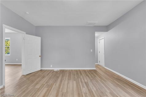 1873 W 47th Street Cleveland OH 44102