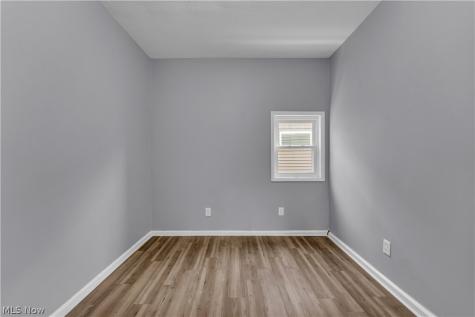 1873 W 47th Street Cleveland OH 44102
