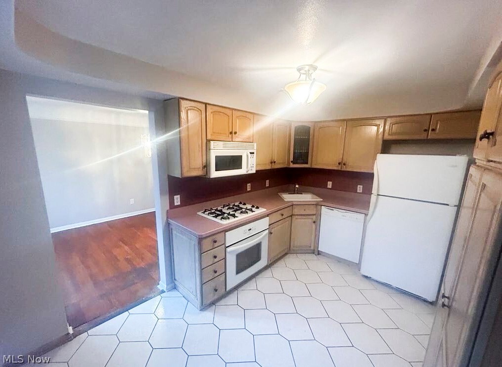 2079 S Green Road South Euclid OH 44121