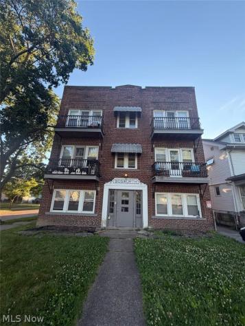 3438 Bosworth Road Cleveland OH 44111