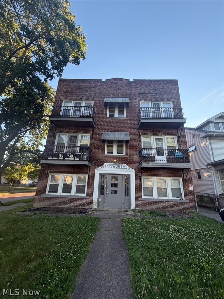 3438 Bosworth Road Cleveland OH 44111