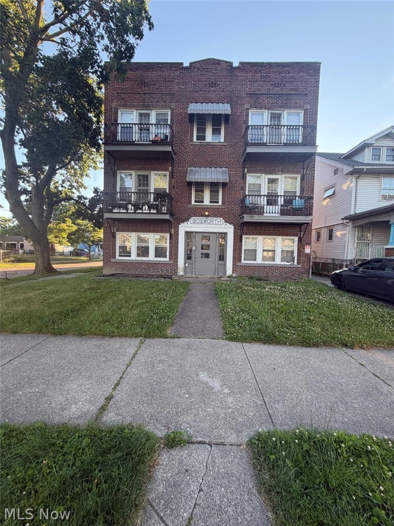 3438 Bosworth Road Cleveland OH 44111