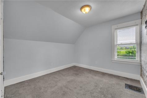 9903 Nicholas Avenue Cleveland OH 44102