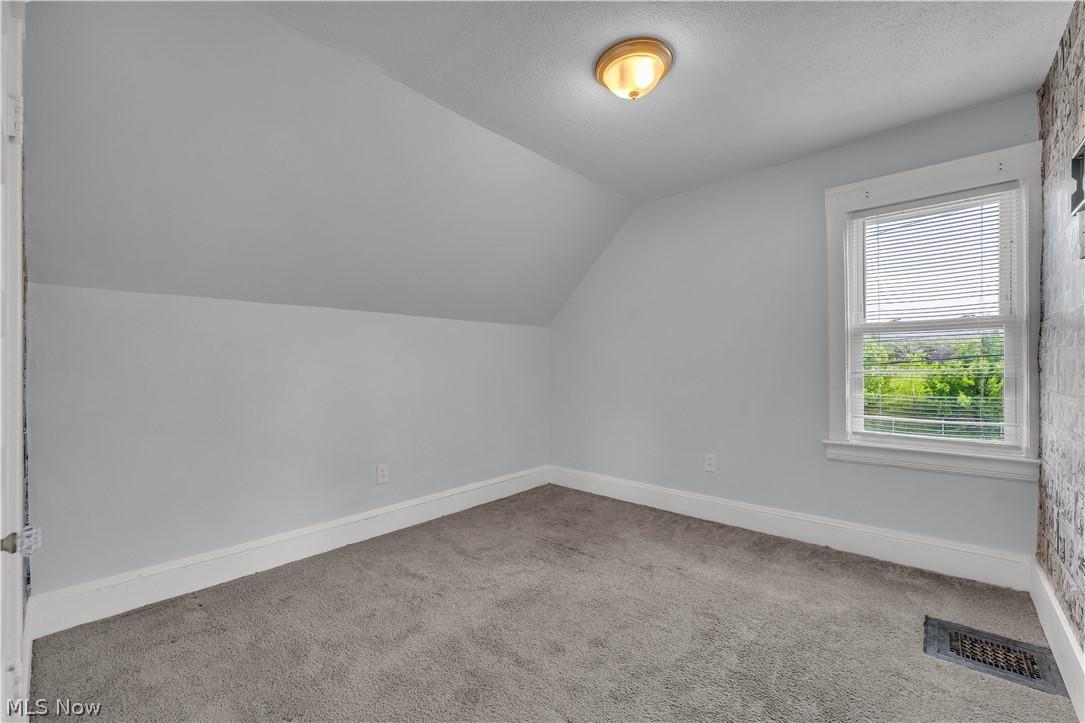 9903 Nicholas Avenue Cleveland OH 44102