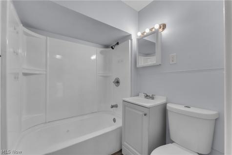 9903 Nicholas Avenue Cleveland OH 44102