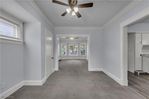 9903 Nicholas Avenue Cleveland OH 44102