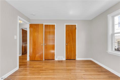 1187 Winston Road South Euclid OH 44121