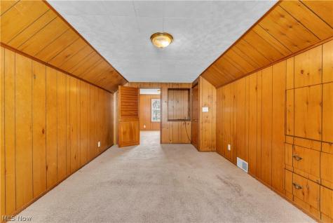1187 Winston Road South Euclid OH 44121