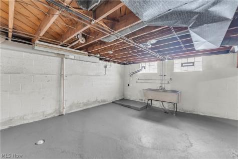 1187 Winston Road South Euclid OH 44121