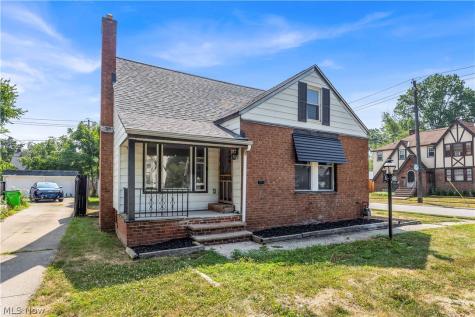 1187 Winston Road South Euclid OH 44121