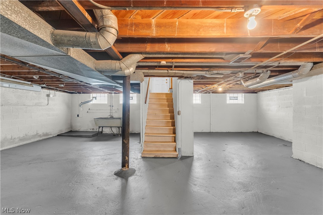 1187 Winston Road South Euclid OH 44121