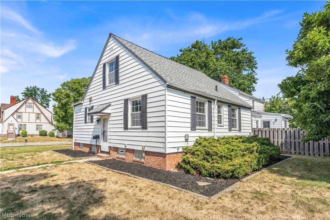1187 Winston Road South Euclid OH 44121