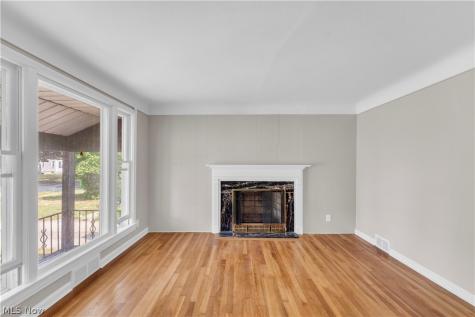 1187 Winston Road South Euclid OH 44121