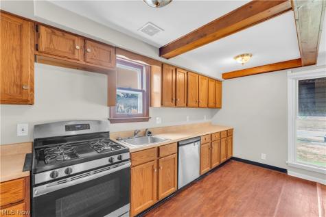 1187 Winston Road South Euclid OH 44121