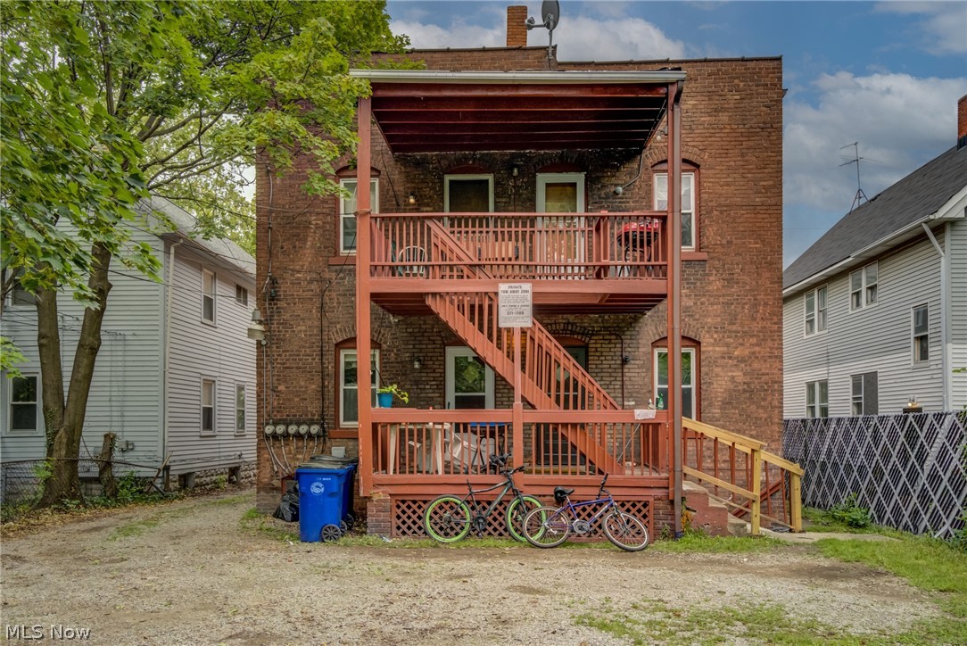 3467 E 149th Street Cleveland OH 44120
