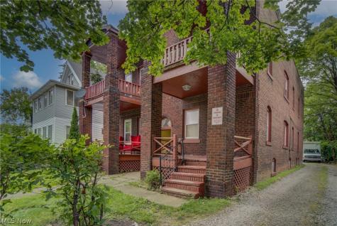 3467 E 149th Street Cleveland OH 44120