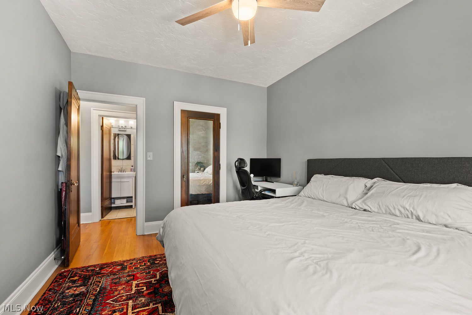 10429 Clifton Boulevard Cleveland OH 44102