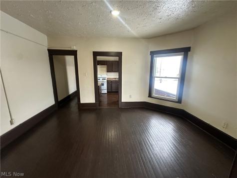 3074 W 25th Street Cleveland OH 44113