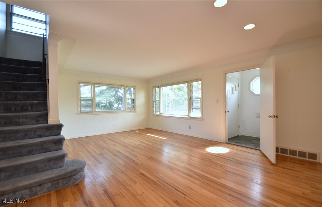 2288 S Green Road University Heights OH 44122