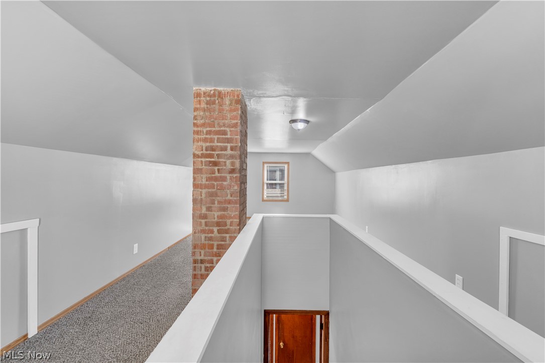 15700 Fernway Drive Maple Heights OH 44137