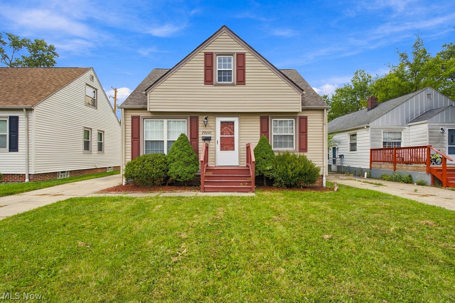 29203 Oakdale Road Willowick OH 44095