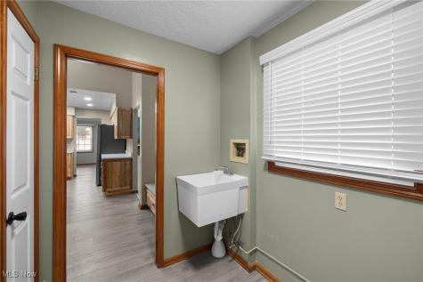 6667 Hidden Lake Trail Brecksville OH 44141