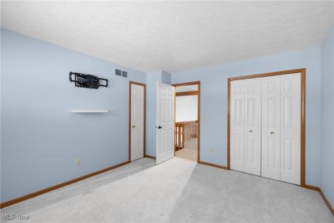 6667 Hidden Lake Trail Brecksville OH 44141