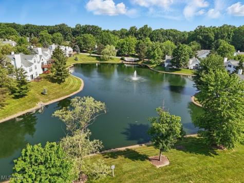 6667 Hidden Lake Trail Brecksville OH 44141
