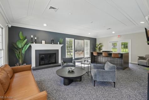 6667 Hidden Lake Trail Brecksville OH 44141