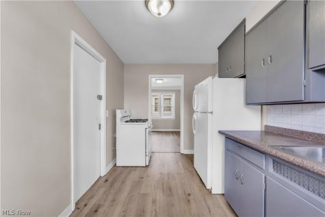 10008 Edgepark Drive Garfield Heights OH 44125