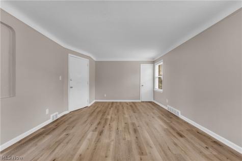 10008 Edgepark Drive Garfield Heights OH 44125