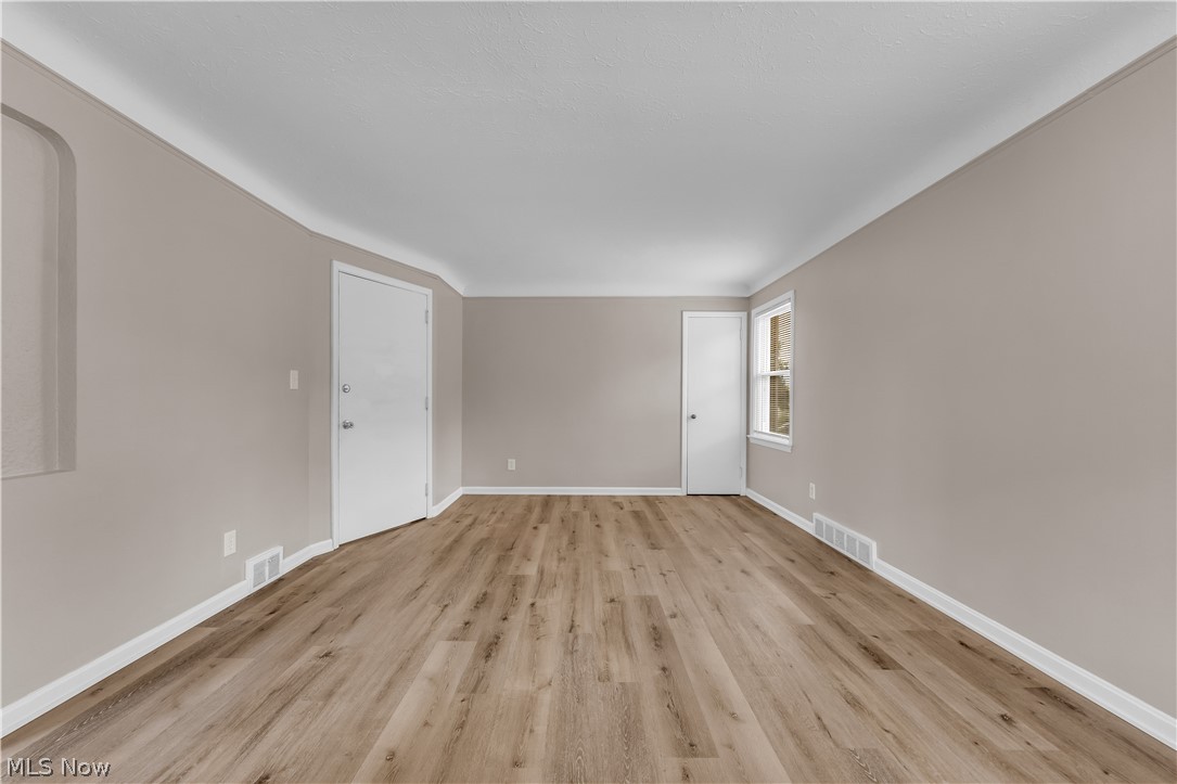 10008 Edgepark Drive Garfield Heights OH 44125