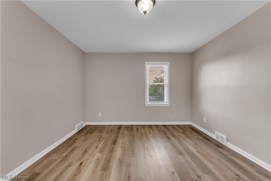 10008 Edgepark Drive Garfield Heights OH 44125