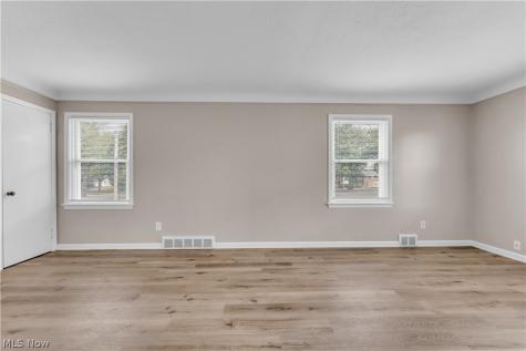 10008 Edgepark Drive Garfield Heights OH 44125