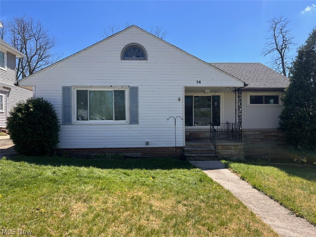 14 Ennis Avenue Bedford OH 44146