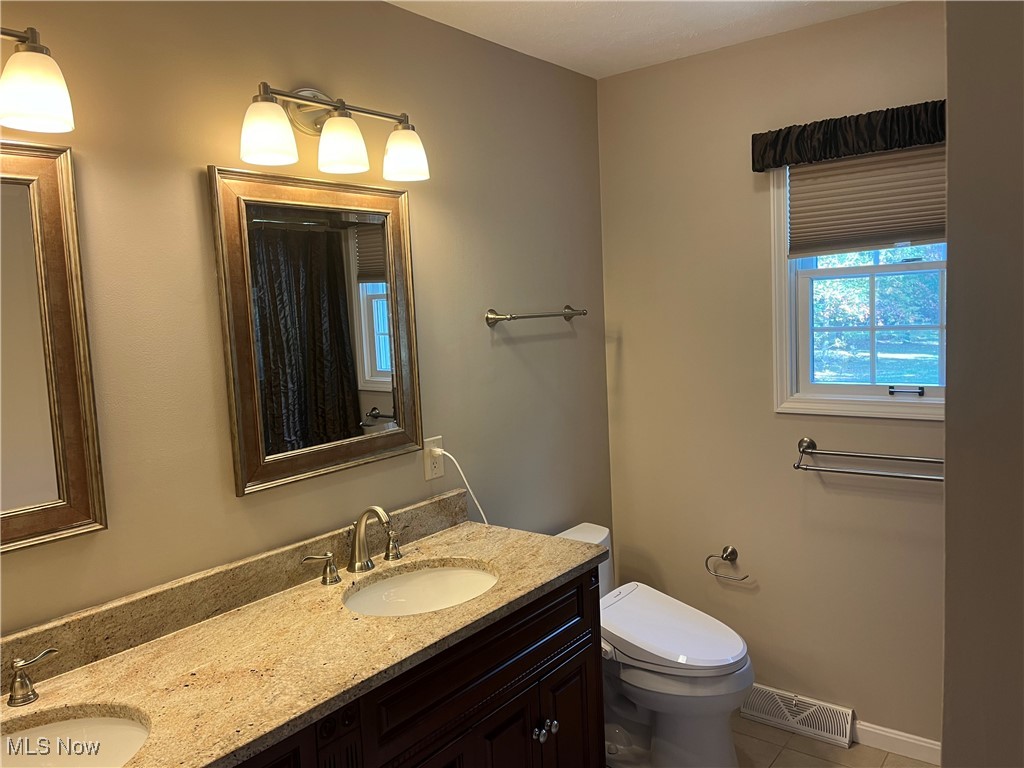 2259 Augusta Court Westlake OH 44145