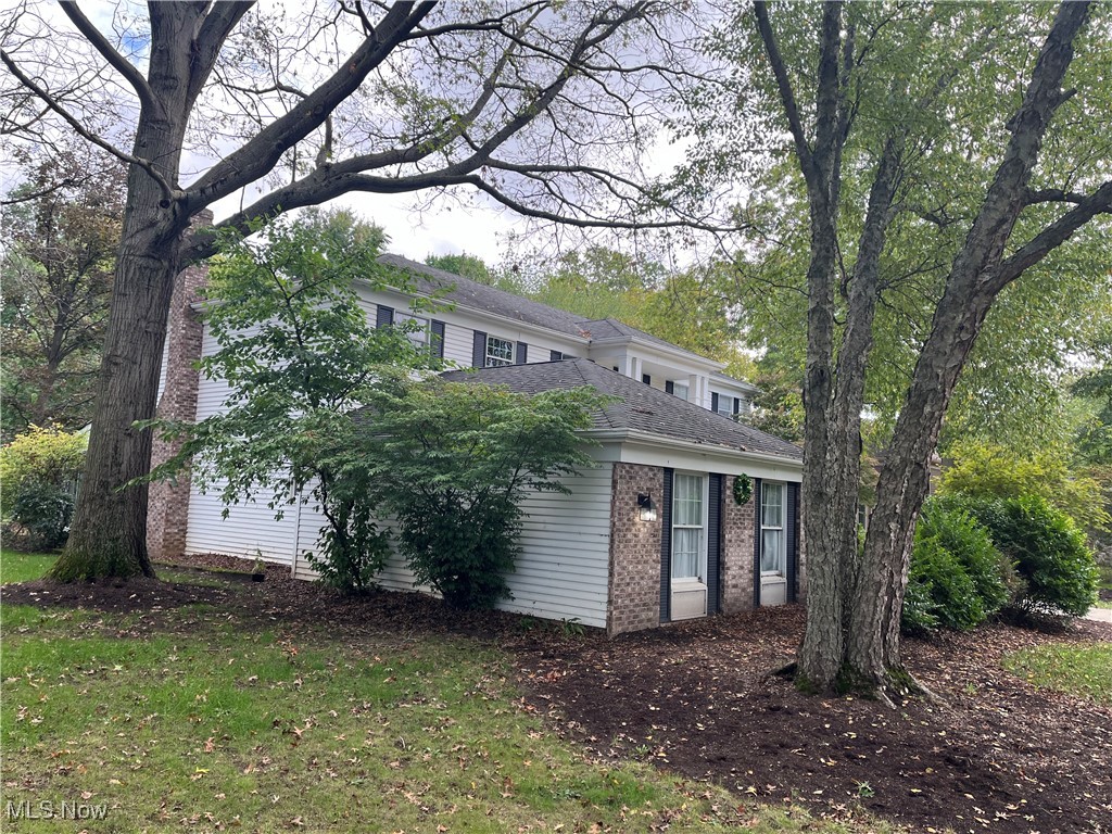 2259 Augusta Court Westlake OH 44145