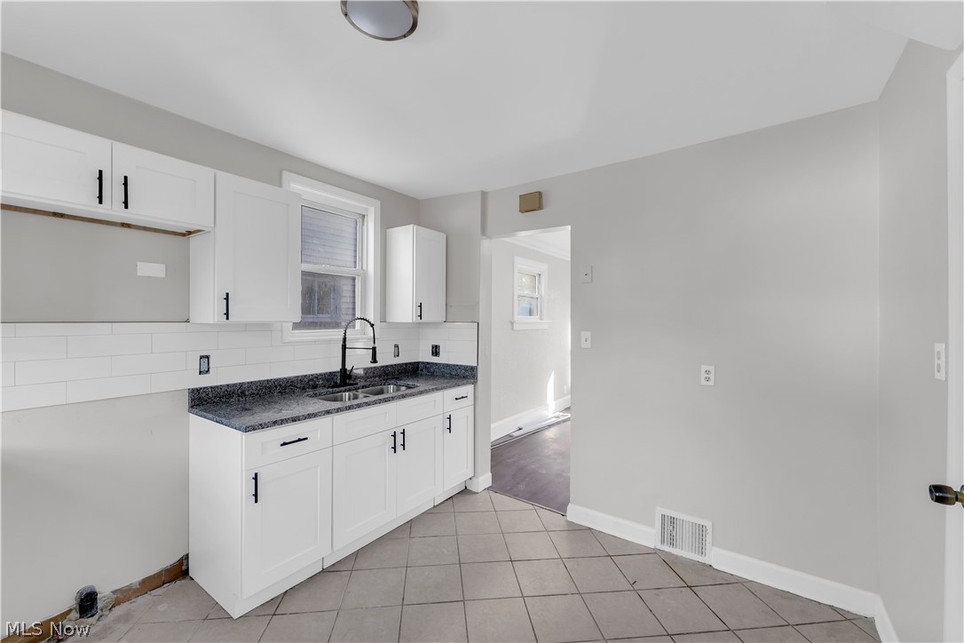 13510 Wainstead Avenue Cleveland OH 44111