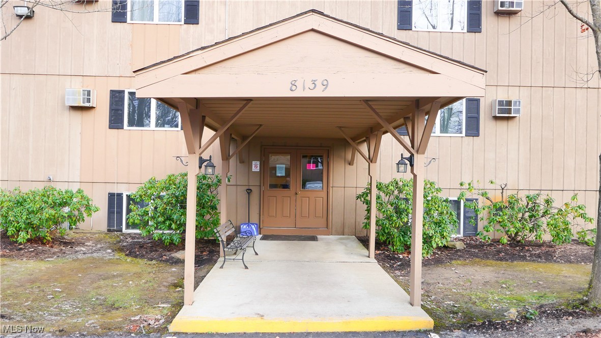 8140 Southwood Drive Garrettsville OH 44231