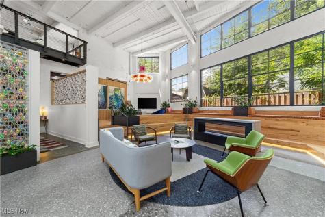 2048 Fulton Road Cleveland OH 44113