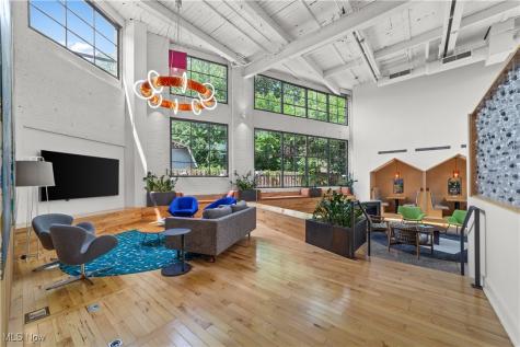 2048 Fulton Road Cleveland OH 44113