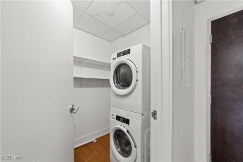 2048 Fulton Road Cleveland OH 44113