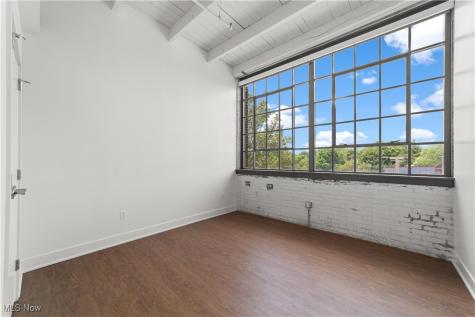 2048 Fulton Road Cleveland OH 44113